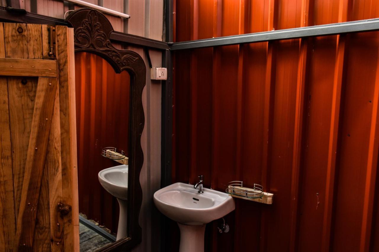 The Hosteller Goa, Anjuna Zewnętrze zdjęcie